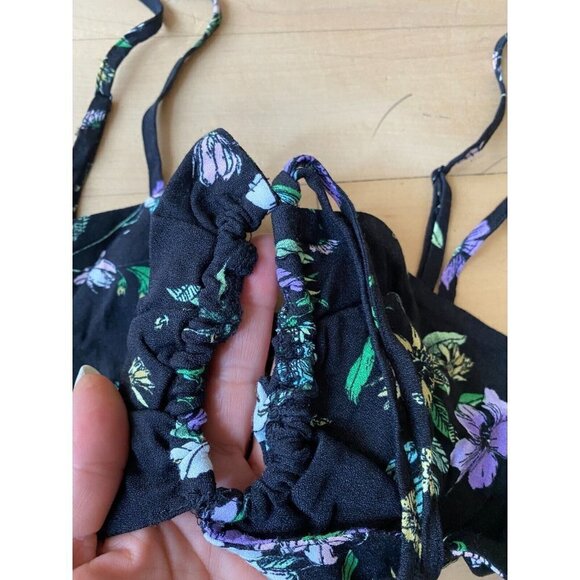 AFRM Bnwot Womens "Luka" Black Floral Cropped Top - Picture 4 of 9